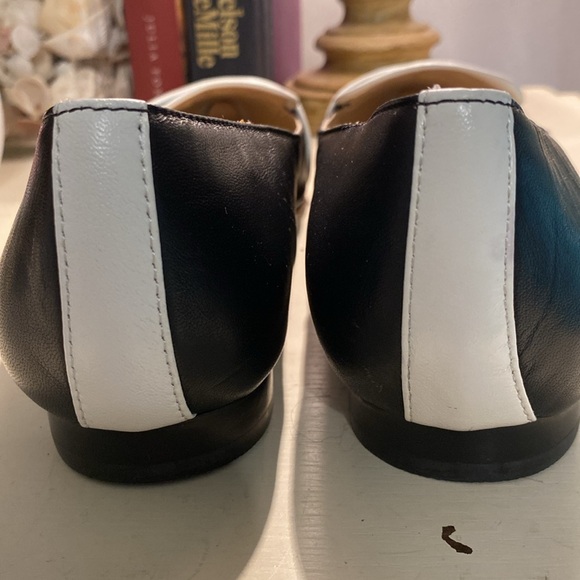 Pour la Victoire flats - Picture 4 of 8